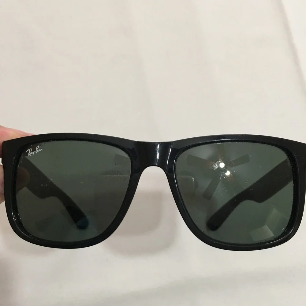 Ray-Ban Justin Sunglasses Unisex Medium Black Square Frame